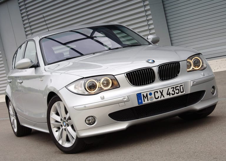 bmw_1-series_2005_photos_1-aspect-ratio-1280-914.jpg