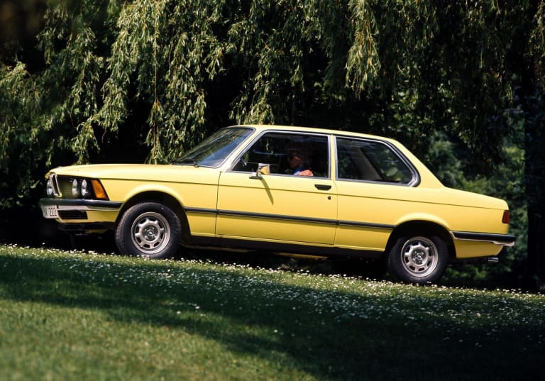 bmw_3-series_1975_images_2-aspect-ratio-2048-1432.jpg