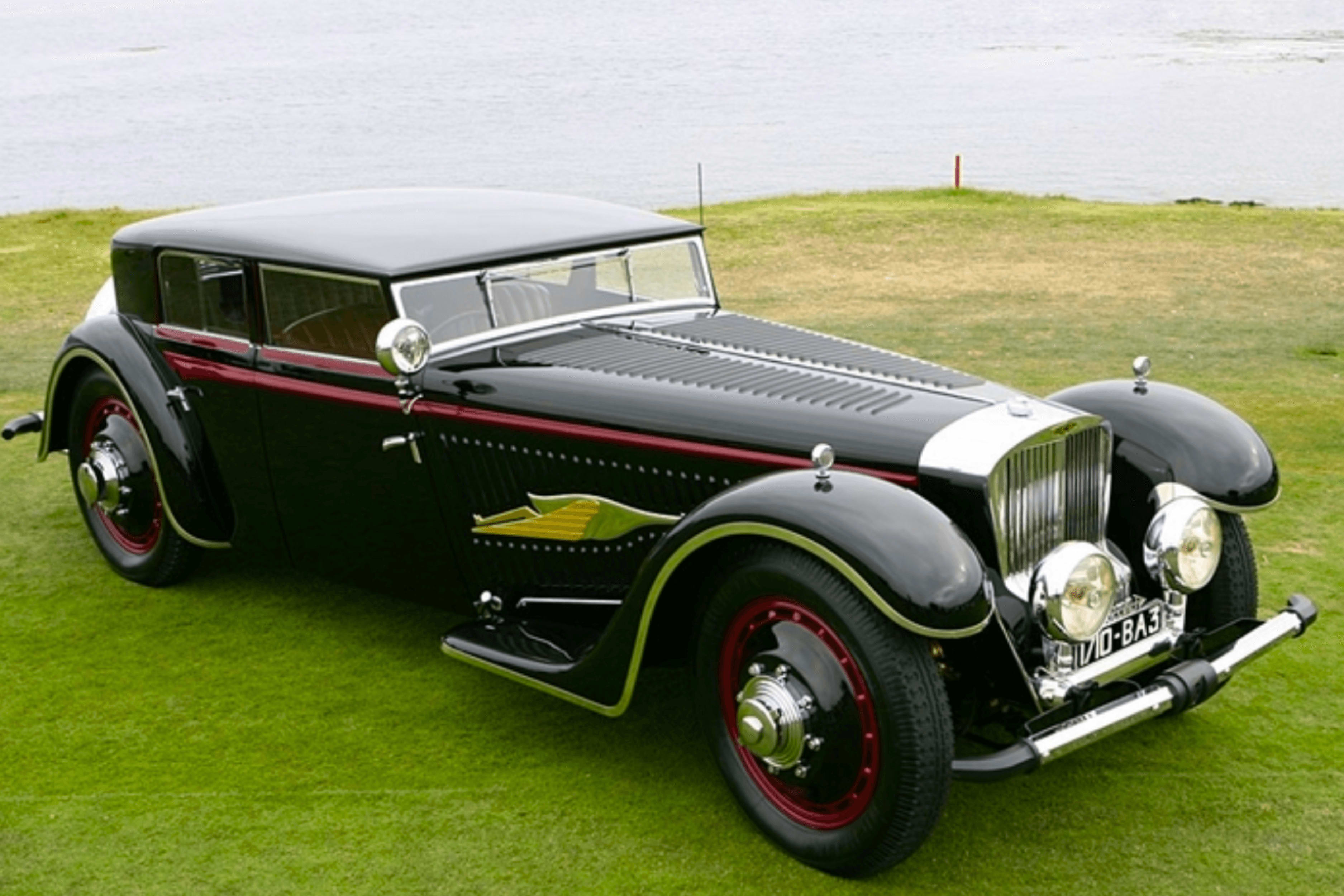 Avant-gardiste et française : l’histoire folle de cette marque oubliée