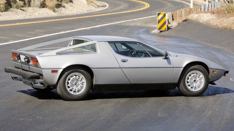 carpixel.net-1977-maserati-merak-ss-us-60389-hd.jpg