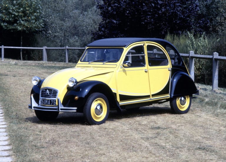 citroen_2cv_1981_pictures_2-aspect-ratio-1600-1152.jpg