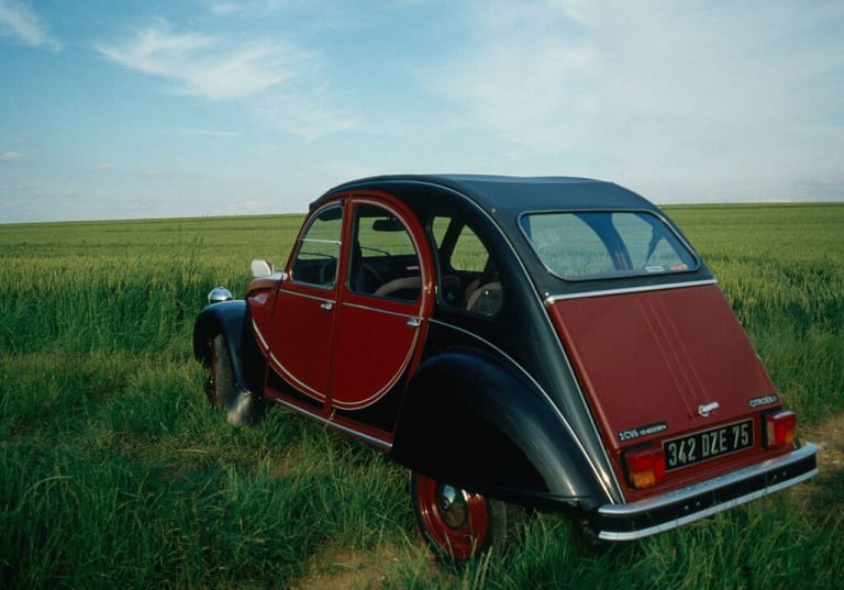 citroen_2cv_1981_wallpapers_2-aspect-ratio-1024-716.jpg