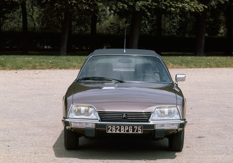 citroen_cx_1974_images_4-aspect-ratio-2048-1436.jpg