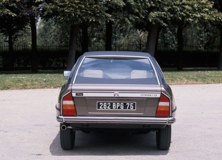 citroen_cx_1974_photos_3-aspect-ratio-2048-1479.jpg