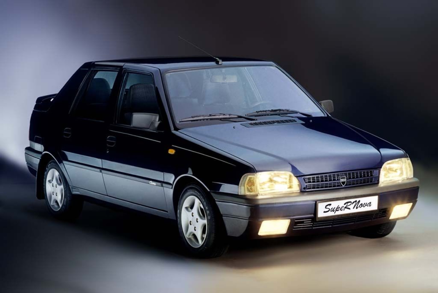 Dacia Nova/SupeRNova/Solenza : en attendant Logan !