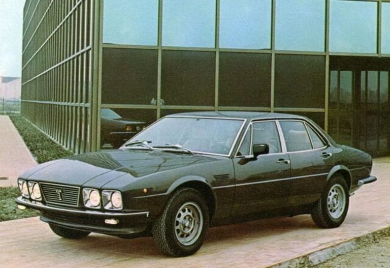 de_tomaso_deauville_1971_pictures_1-aspect-ratio-640-439.jpg
