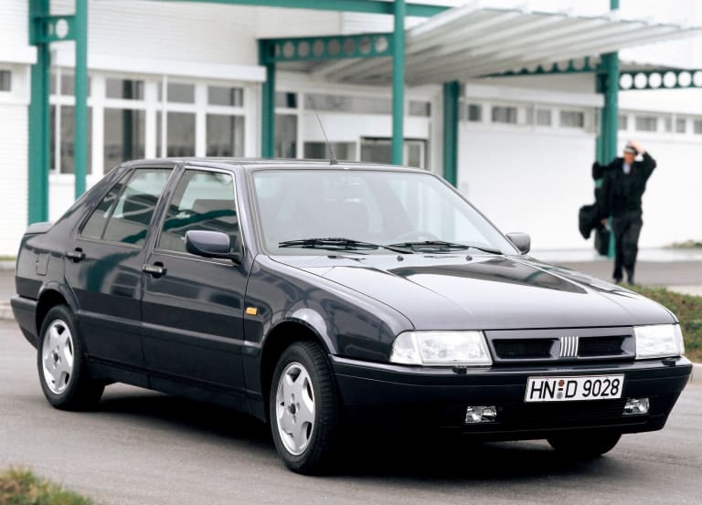 fiat_croma_1993_pictures_1-aspect-ratio-2048-1474.jpg