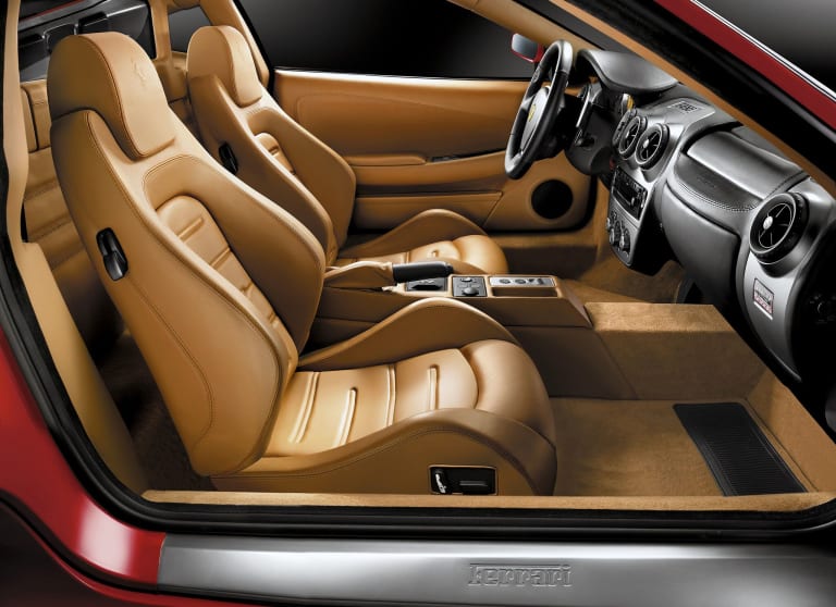 images_ferrari_f430_2004_7-aspect-ratio-2048-1488.jpg