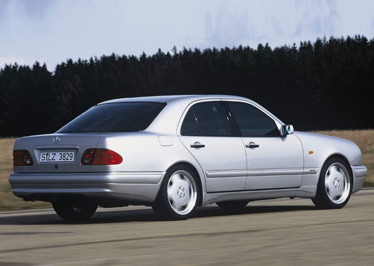 images_mercedes-benz_e-klasse_1996_2-aspect-ratio-1600-1139.jpg