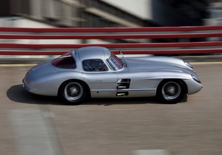 images_mercedes-benz_slr_1955_6-aspect-ratio-2048-1430.jpg