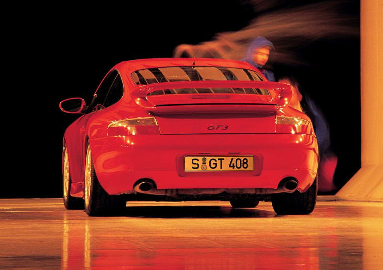 images_porsche_911_gt3_1999_1-aspect-ratio-1024-722.jpg