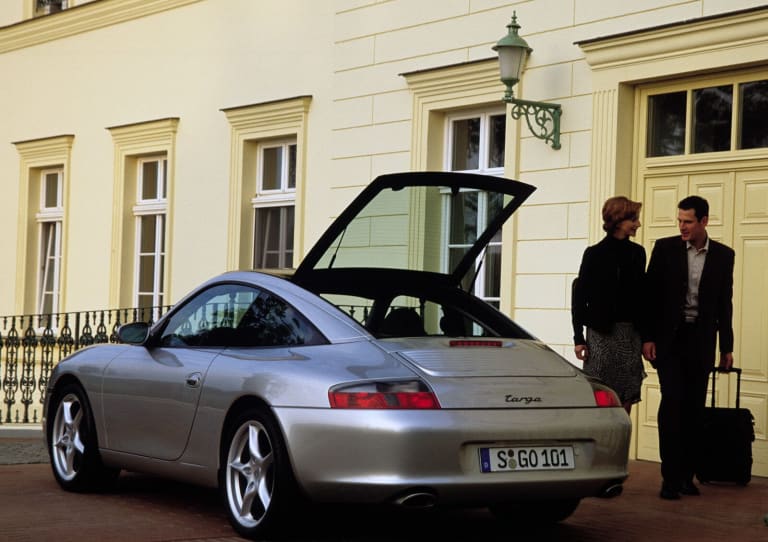 images_porsche_911-targa_2001_4-aspect-ratio-1600-1129.jpg