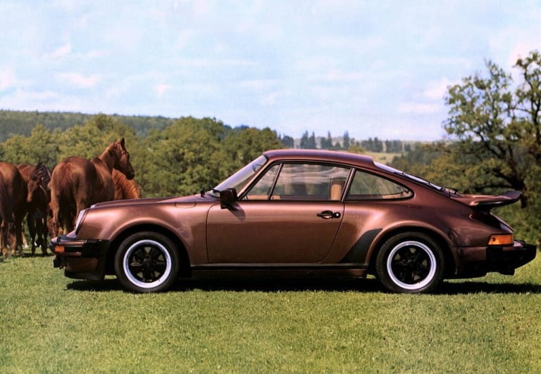 images_porsche_911-turbo_1975_1-aspect-ratio-1024-709.jpg