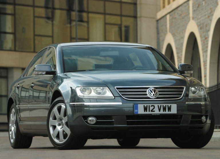 images_volkswagen_phaeton_2002_1-aspect-ratio-2048-1484.jpg