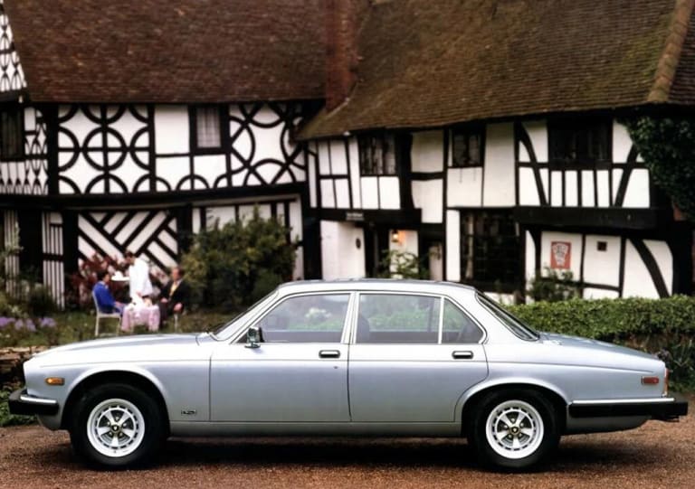 jaguar_xj_1979_wallpapers_1-aspect-ratio-1024-721.jpg