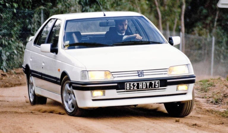 la-peugeot-405-mi16-developpait-160-ch-1648748338.jpg