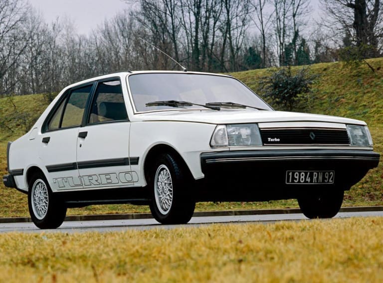 la-renault-18-turbo-a-ete-presentee-en-1981-photo-renault-1578058992.jpg