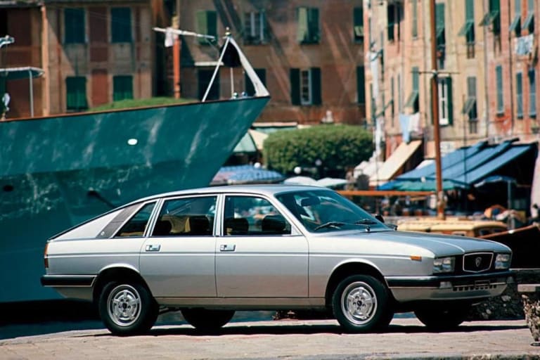 lancia-gamma-1976-gris-avd-mk-bd.jpg