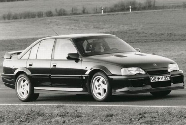lotus_opel_omega_1990_photos_1-aspect-ratio-640-430.jpg
