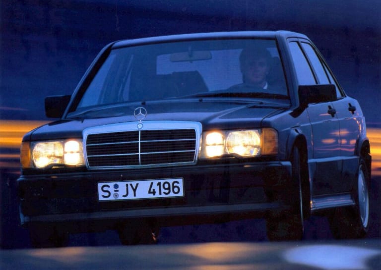 mercedes-benz_190-w201_1988_photos_3-aspect-ratio-1024-727.jpg