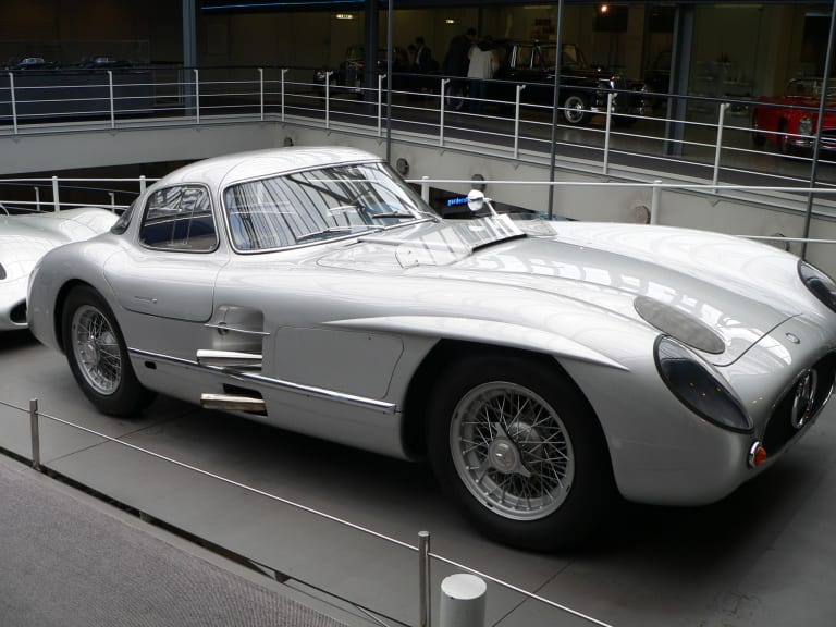 mercedes-benz-300-slr-6-2048x1536-1.jpg