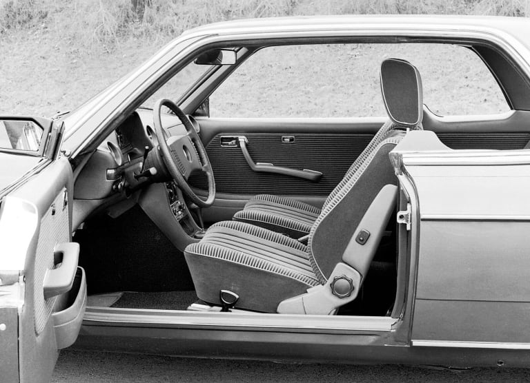 mercedes-benz_e-klasse_123_1977_photos_1-aspect-ratio-1600-1159.jpg
