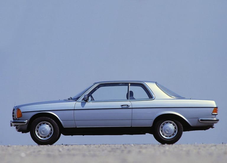 mercedes-benz_e-klasse_123_1977_wallpapers_1-aspect-ratio-2048-1472.jpg