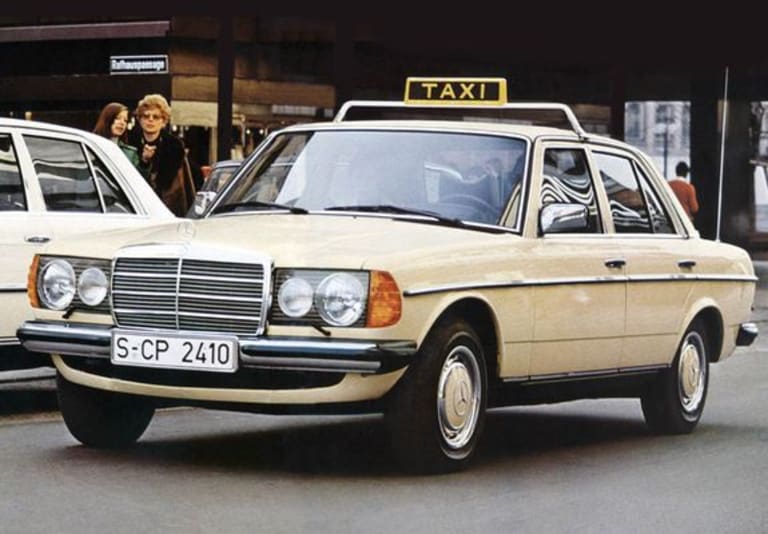 mercedes-benz_e-klasse_1975_wallpapers_2_b.jpg