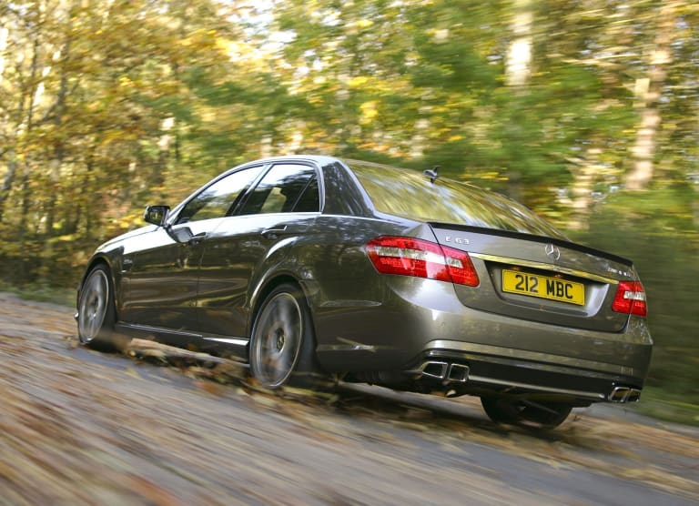 mercedes-benz_e-klasse_2009_images_5-aspect-ratio-2048-1482.jpg