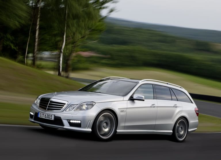 mercedes-benz_e-klasse_2009_pictures_4-aspect-ratio-2048-1484.jpg