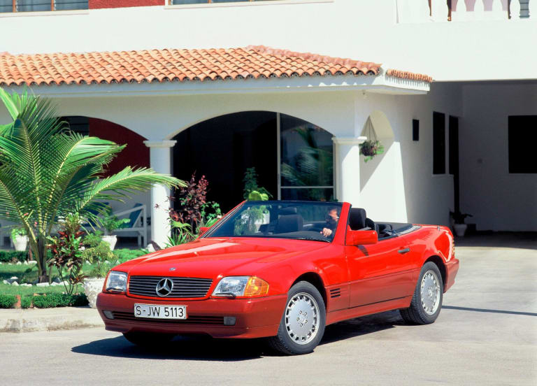 mercedes-benz_sl-klasse_1988_pictures_1-aspect-ratio-1920-1380.jpg