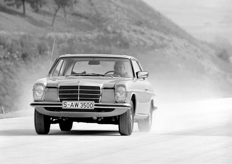 mercedes-benz_w114-115-strich-8_1973_wallpapers_1-aspect-ratio-1024-723.jpg