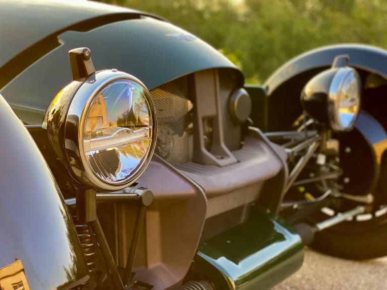 morgan-3-wheeler-cabriolet-roadster-exteriors-36.jpg
