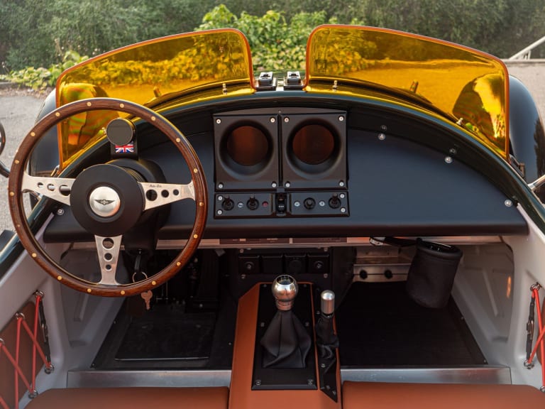 morgan-3-wheeler-cabriolet-roadster-interiors-0.jpg