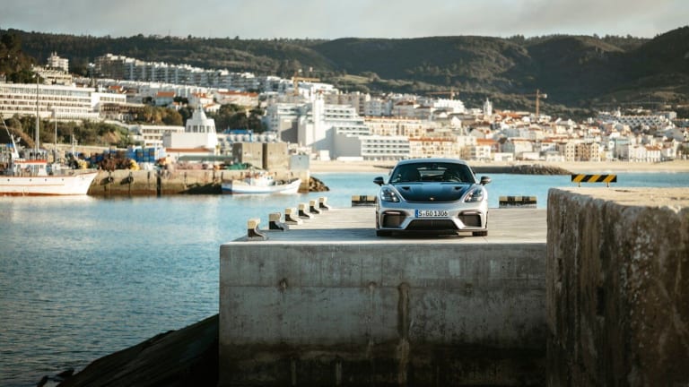 Porsche 718 Cayman GT4 RS: la fin du jour