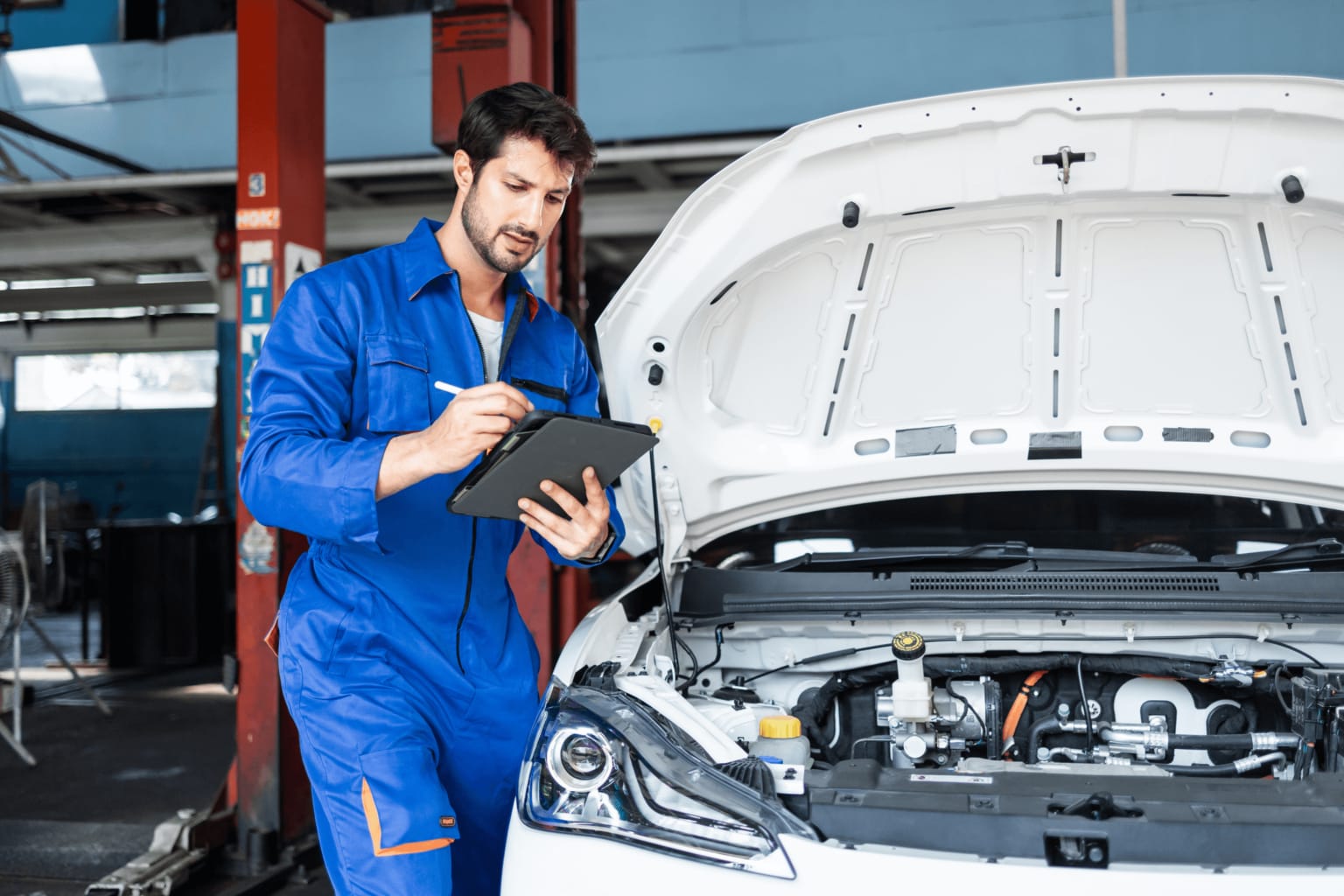 Près d'1 voiture sur 5 échoue au contrôle technique : voici les pannes qui reviennent le plus