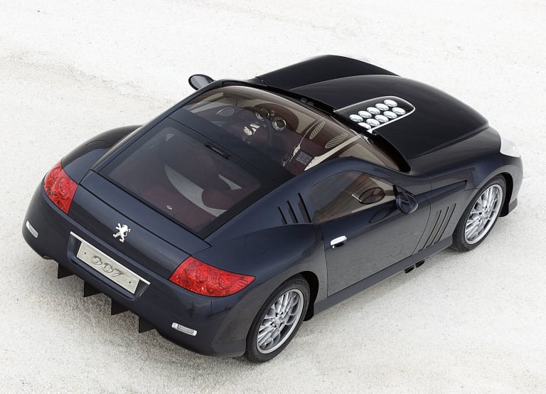 peugeot_concepts_2004_images_2-aspect-ratio-2048-1476.jpg