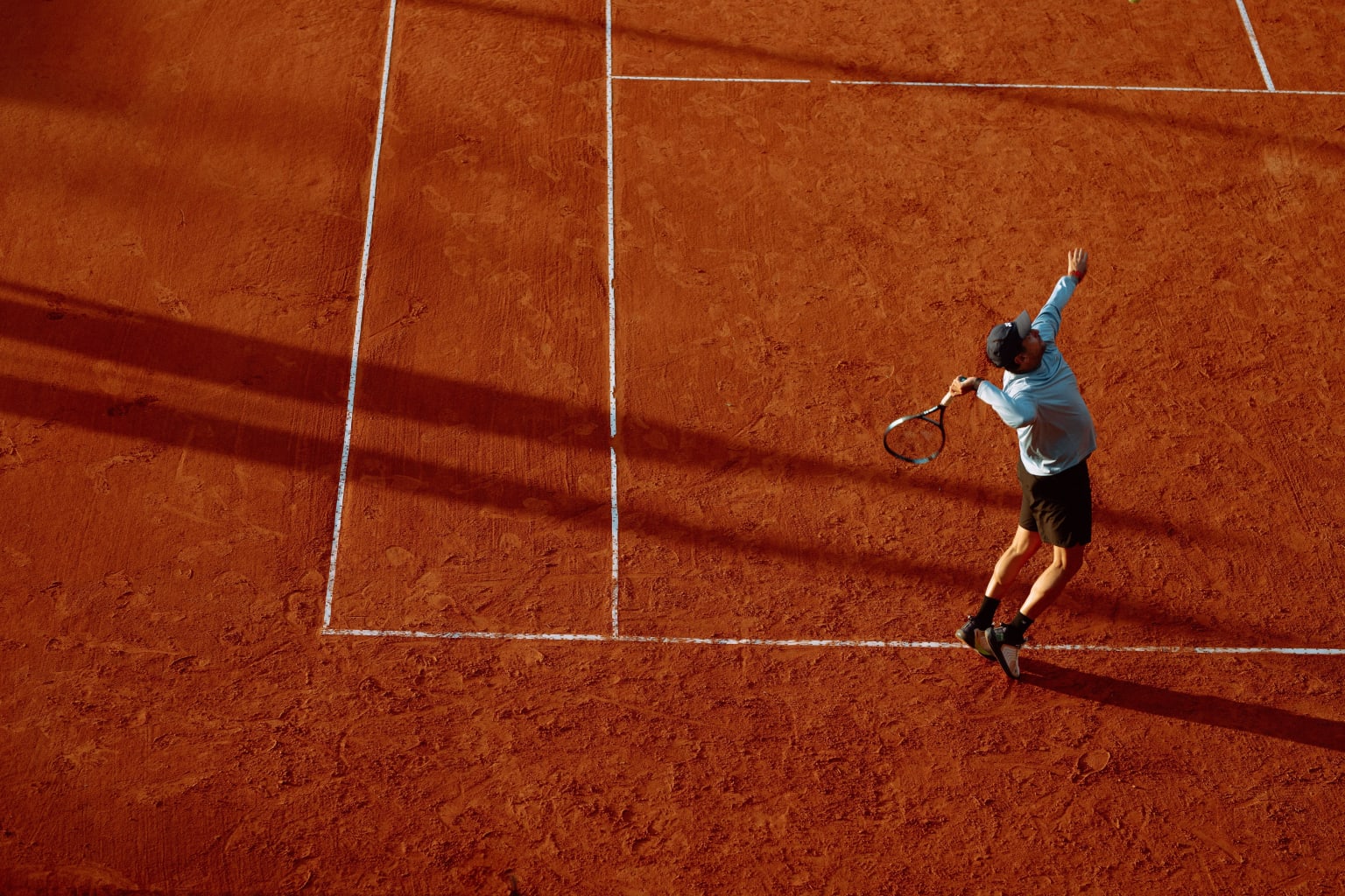 Pourquoi Rafael Nadal, multimillionnaire, reste fidèle à une marque inattendue au volant ?