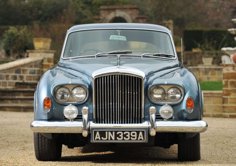 photos_bentley_continental_flying_spur_1963_1-aspect-ratio-2048-1442.jpg