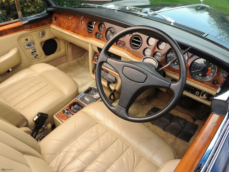 photos_bentley_corniche_1971_1.jpg