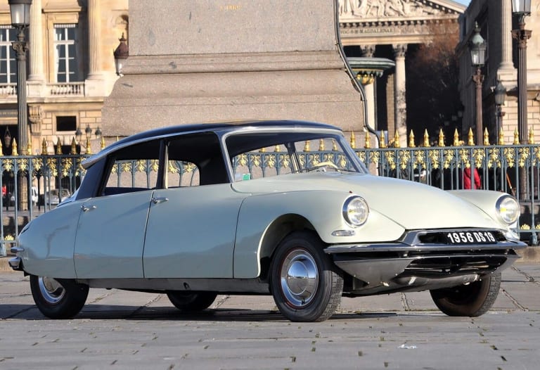 photos_citroen_ds_1955_5-aspect-ratio-1280-877.jpg