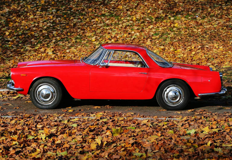 photos_lancia_flaminia_1960_2-aspect-ratio-2048-1411.jpg