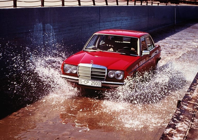 photos_mercedes-benz_e-klasse_1976_5-aspect-ratio-1280-905.jpg