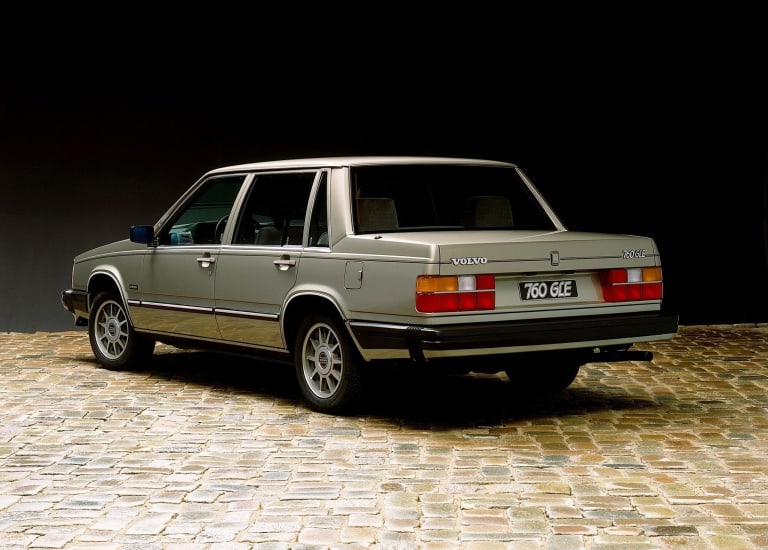 photos_volvo_760_1982_2-aspect-ratio-2048-1467.jpg