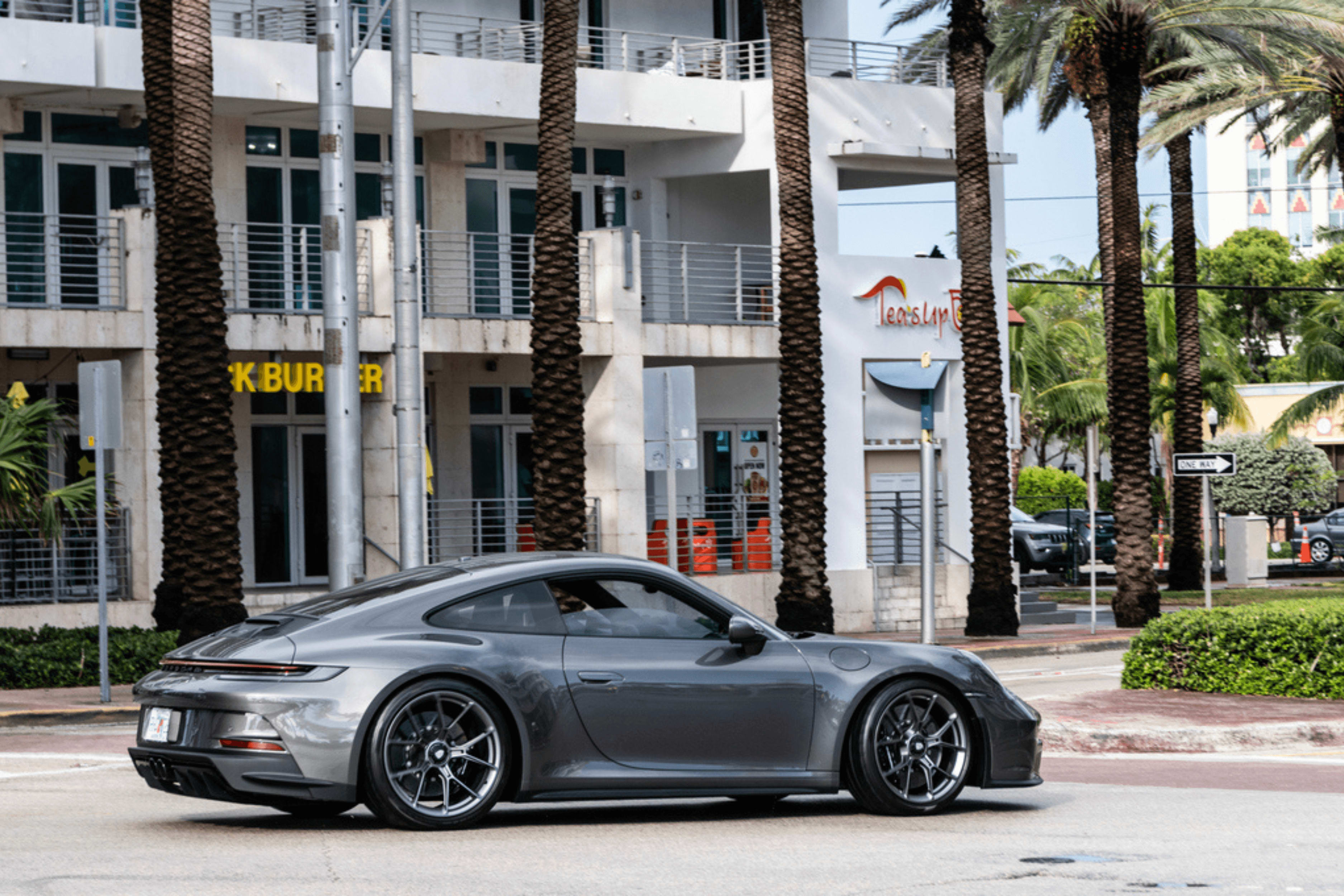 2 531 km, 62 000 € d’options : cette 911 GT3 Touring affole les convoitises