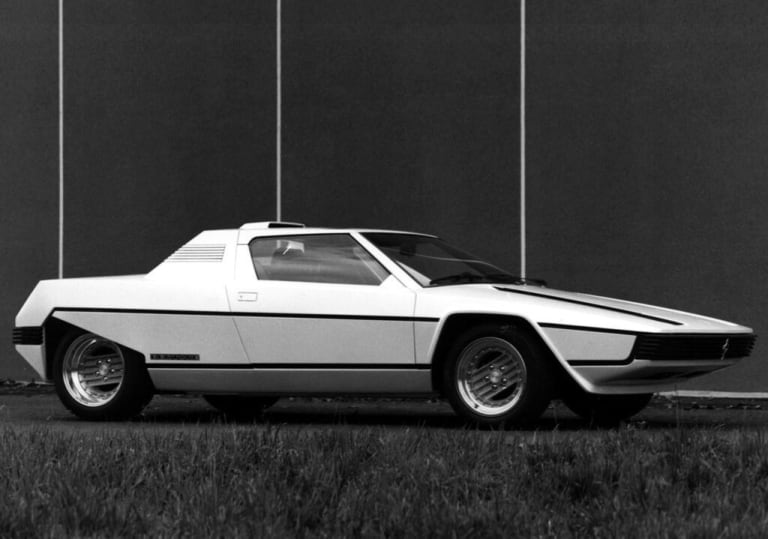 pictures_ferrari_308_1976_4-aspect-ratio-1024-719.jpg