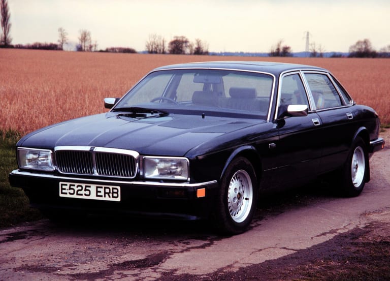 pictures_jaguar_xj_1986_2-aspect-ratio-1600-1152.jpg