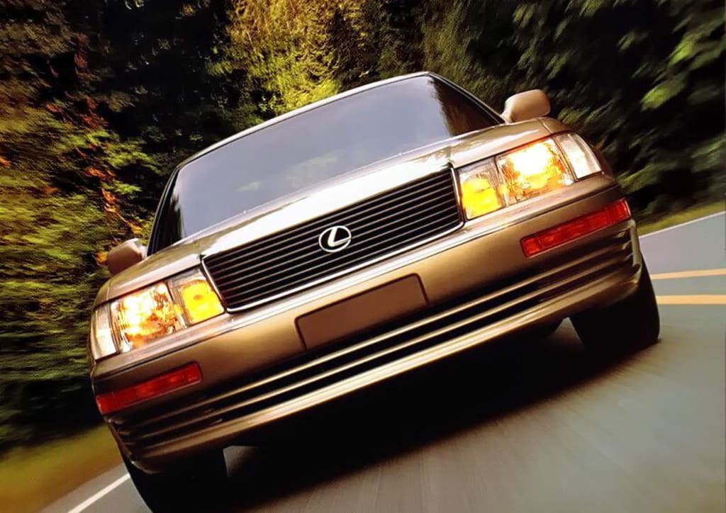 À toi qui aimes la Lexus LS 400