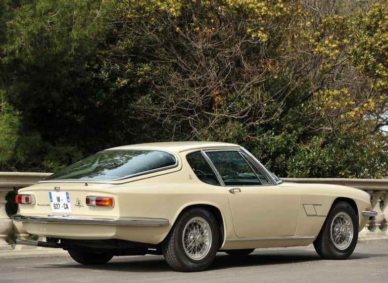 pictures_maserati_mistral_1963_3-aspect-ratio-2048-1493.jpg