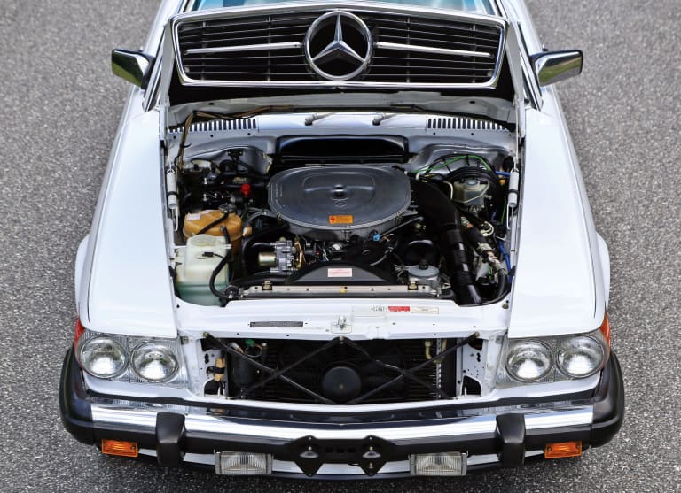 pictures_mercedes-benz_sl-klasse_1985_1-aspect-ratio-2048-1486.jpg